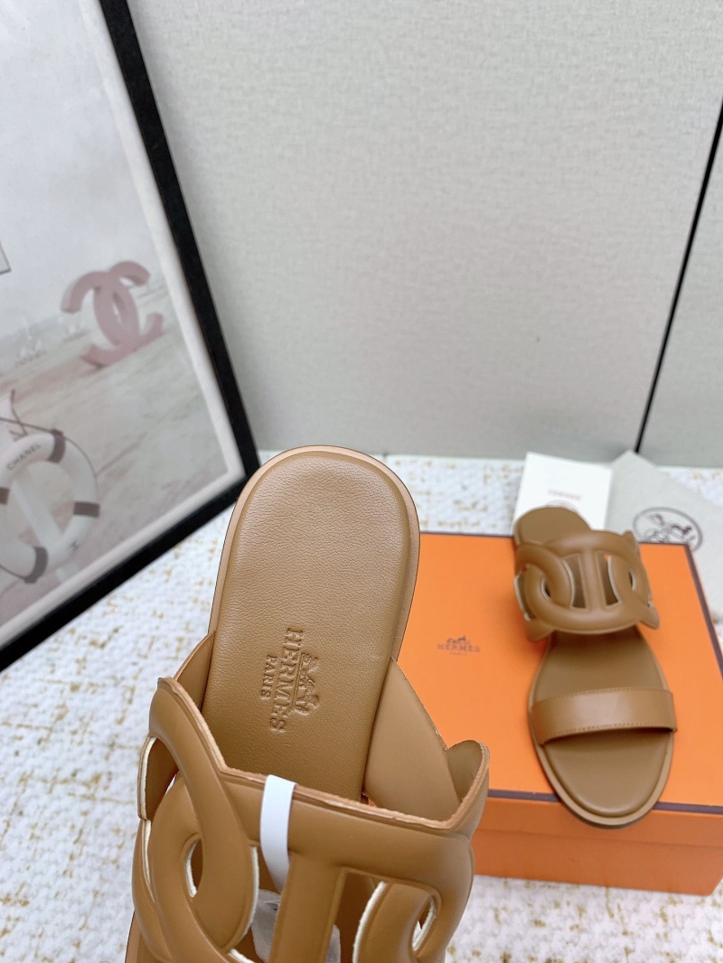 H**me5 slippers